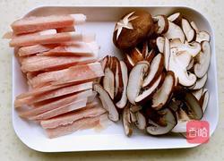 香菇肉丝面的做法图解1