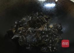 香葱虾米炒木耳的做法图解6