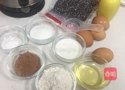 可可蜜豆蛋糕卷的做法图解2