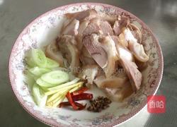 肘子肉炒蒜黄的做法图解3