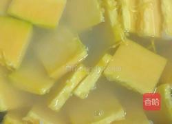 南瓜小米粥的做法图解3