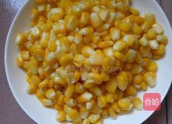 辣椒炒玉米粒的做法图解3