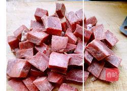 香辣牛肉的做法图解1