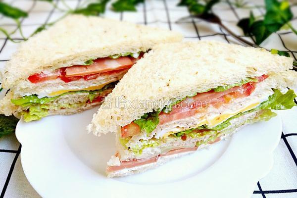 火腿三明治全麦