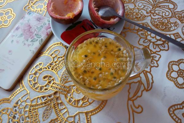 蜂蜜百香果汁的做法