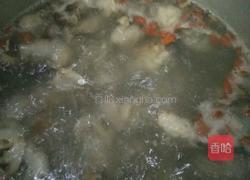 滋补羊肉排骨汤的做法图解3