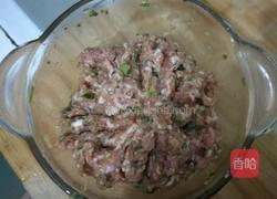 千层饼（猪肉馅儿）详解的做法图解1