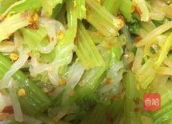 凉拌芹菜的做法图解6