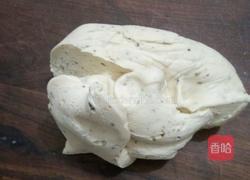 陕西关中油饼卷菜的做法图解1