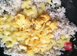 土豆蛋炒饭的做法图解10
