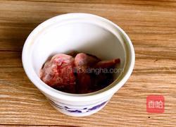当归枸杞蒸鹌鹑的做法图解2