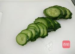 黄瓜圣诞树的做法图解2