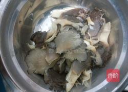 蘑菇炒肉的做法图解4