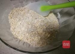 蜂蜜花生酱燕麦酥的做法图解3