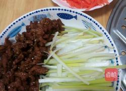 京酱肉丝卷的做法图解5