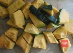 豆角窝瓜炖肉的做法图解1