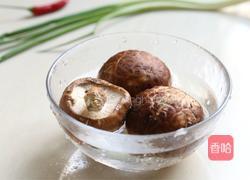 香菇蒸鳕鱼的做法图解3