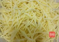 青椒炒土豆丝的做法图解3
