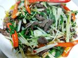 芹菜炒牛肉 