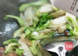 香肠炒棒菜 的做法图解9