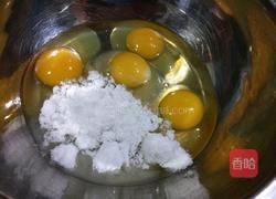 全蛋纸杯蛋糕的做法图解3