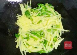 油麦菜土豆丝饼的做法图解2