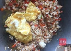 什锦蛋炒饭的做法图解9