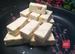 花生牛轧糖（微波炉版）的做法图解1