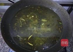 雪菜鸡蛋面的做法图解3