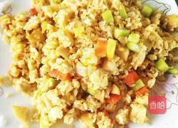 鱼丸蛋炒饭的做法图解6