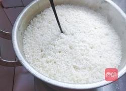 腊肉糯米团子的做法图解2