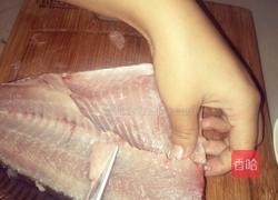 宝宝版鱼丸（12个月宝宝辅食）的做法图解5