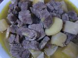 牛肉炖萝卜