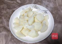 冰糖雪梨汤的做法图解2