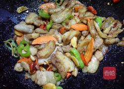 辣椒胡萝卜炒五花肉的做法图解11