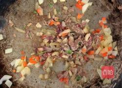 牛肉土豆芝士的做法图解2