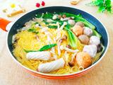 玉米面鱼丸菌汤