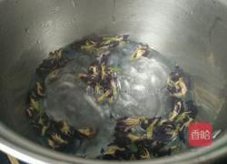 蓝蝴蝶米粥的做法图解2