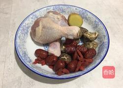 又香又好喝的鸡汤的做法图解1