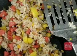 菠萝炒饭的做法图解3
