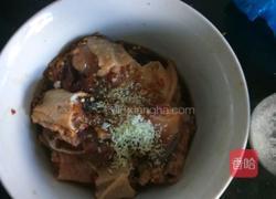 鸡肉针菇青辣椒面的做法图解2