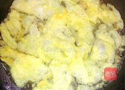 蟹肉棒蛋炒饭的做法图解3