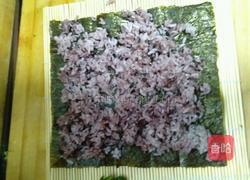 黑米肉松寿司的做法图解1