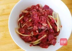 皮蛋瘦肉粥的做法图解3
