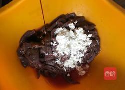 蒜苔炒猪肝的做法图解2