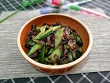 黄瓜炒木耳