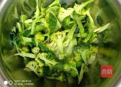 凉拌西兰花的做法图解4