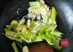 爆炒花甲的做法图解6