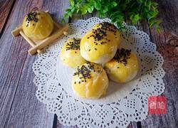 蛋黄酥的做法图解1