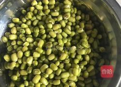 大米绿豆汤的做法图解1